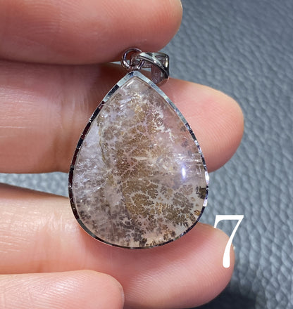 AAAA Dendritic Quartz Teardrop Cut,Natural Dendritic Brazilian Hemispherical Manganese Inclusion Quartz Crystal,Quartz Pendant Jewelry ET565