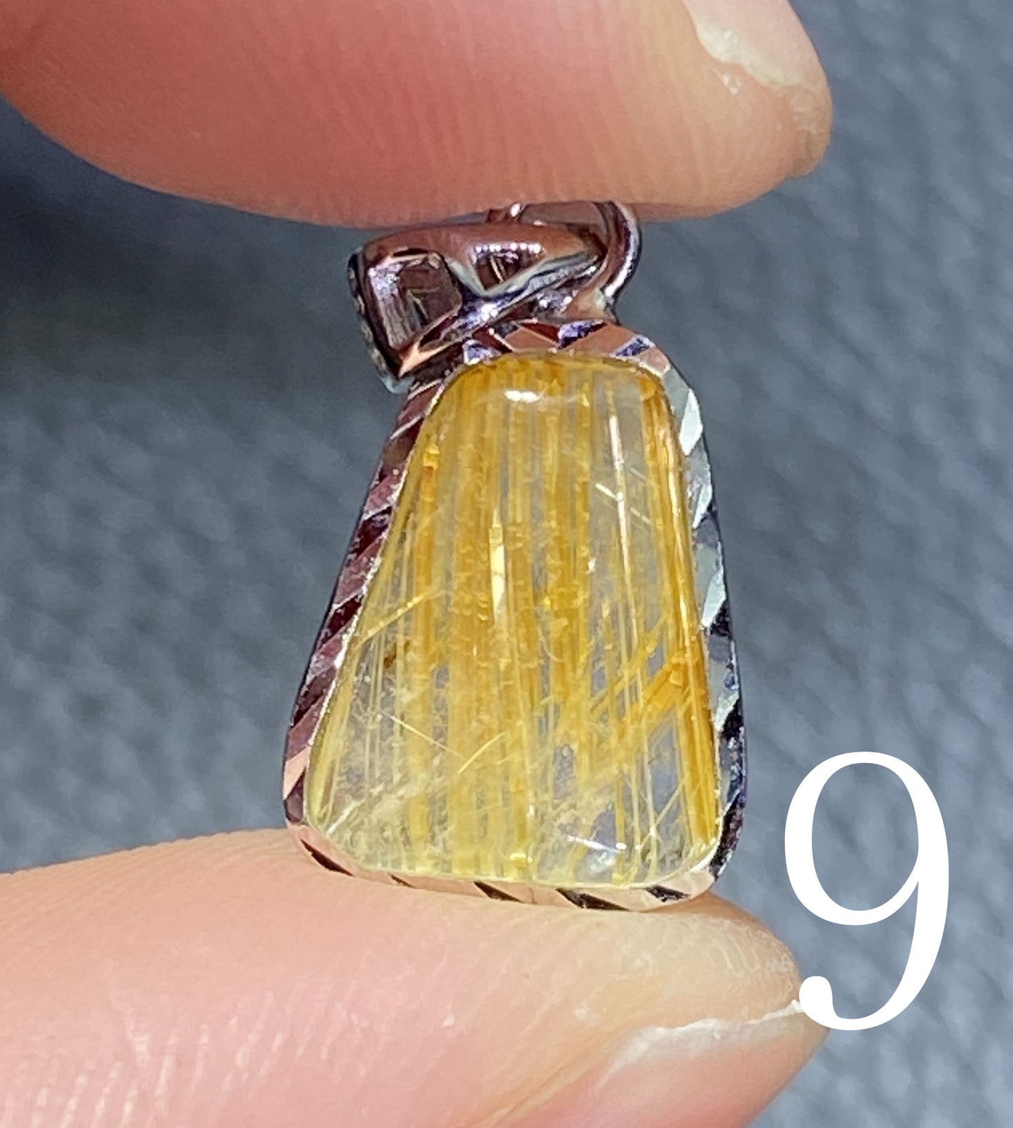 AAA+ Natural Rutilated Quartz Silver Pendant,Rutilated Quartz,Crystal Pendant,Silver Pendant,Pendant Necklace ET311