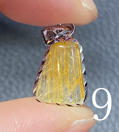 AAA+ Natural Rutilated Quartz Silver Pendant,Rutilated Quartz,Crystal Pendant,Silver Pendant,Pendant Necklace ET311